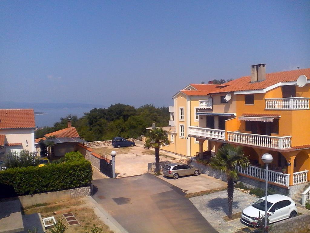 Apartments Malinska-Kajkic 部屋 写真